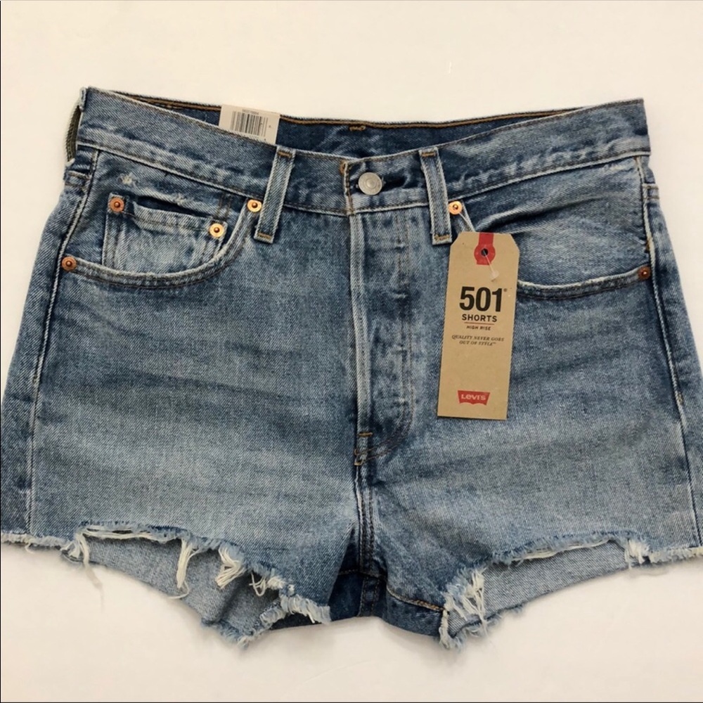 LEVI’S 501 high rise shorts